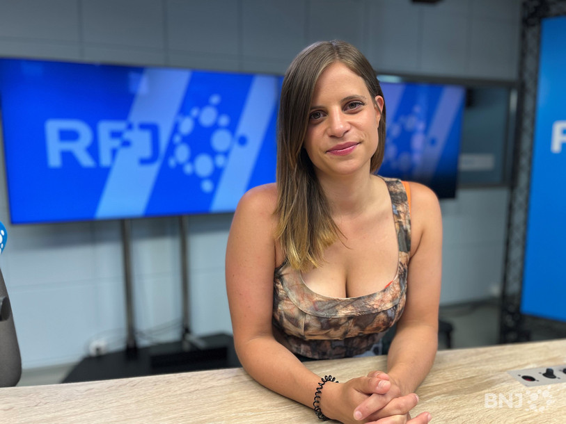 Juliane Boesch joue la comédie à Paris.