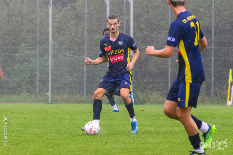 La situation ne s'améliore pas pour les joueurs du FC La Chaux-de-Fonds. (Photo : B. Pfaff)