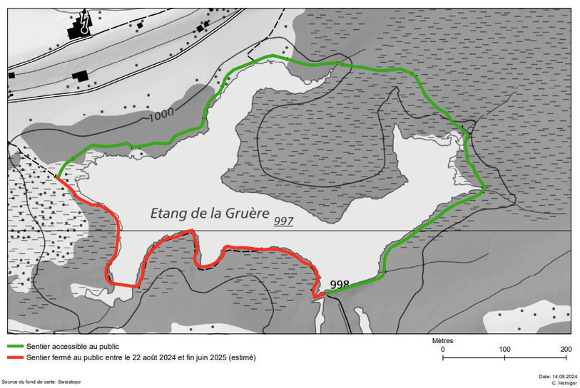 Les travaux d'aménagemnt de l'étang de la Gruère causent la fermeture d'un tronçon du sentier. (Photo : Parc naturel régional du Doubs).