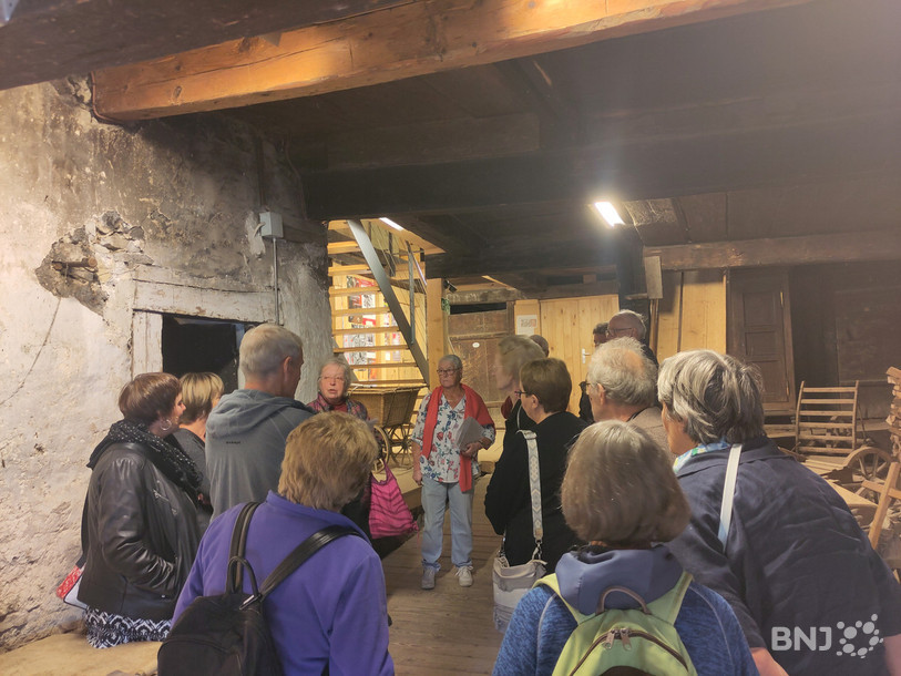 Le Musée rural jurassien a accueilli la première de ses deux visites guidées en patois ce dimanche.