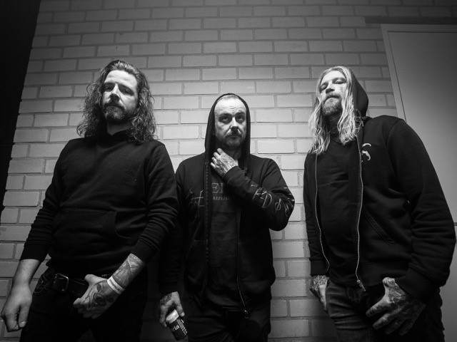 Le groupe Norna repart à l'abordage avec un deuxième album (de gauche à droite : Marc Theurillat, Christophe Macquat et Thomas Liljedahl). (Photo : Norna, Hugues de Castillo)