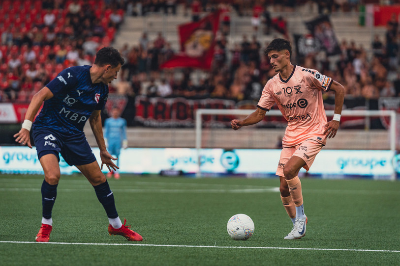 Francesco Lentini et Neuchâtel Xamax n'ont pas réussi à ramener un résultat positif de Vaduz. (photo archives : Albin Tissier)