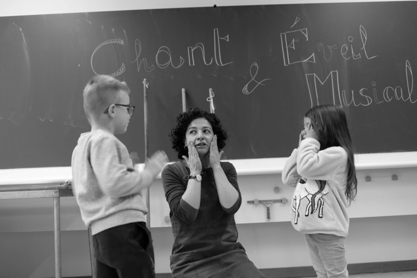 Les leçons du Collège musical ont souvent lieu dans des salles de classe à La Chaux-de-Fonds (photo: Pablo Fernandez).