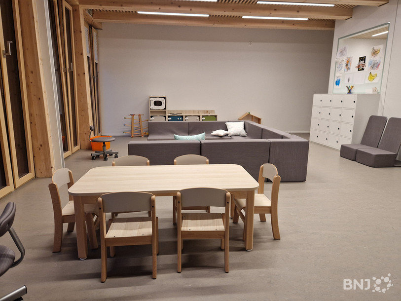 Une salle de vie de la nouvelle structure de Longereuse, adaptée pour les 3-4 ans. 