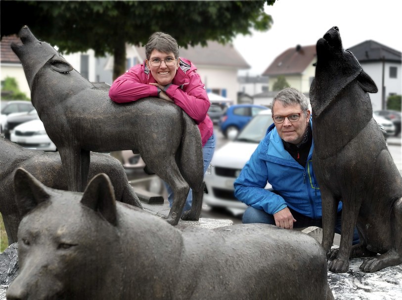 Christel Barthe-Wunderlich et Raphaël Wunderlich vers les loups de Courroux