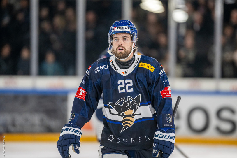 Julien Privet a offert une superbe passe à son compère de ligne, Jaison Dubois, pour le 3-1 du HCC. (Photo : archives Jonathan Vallat).