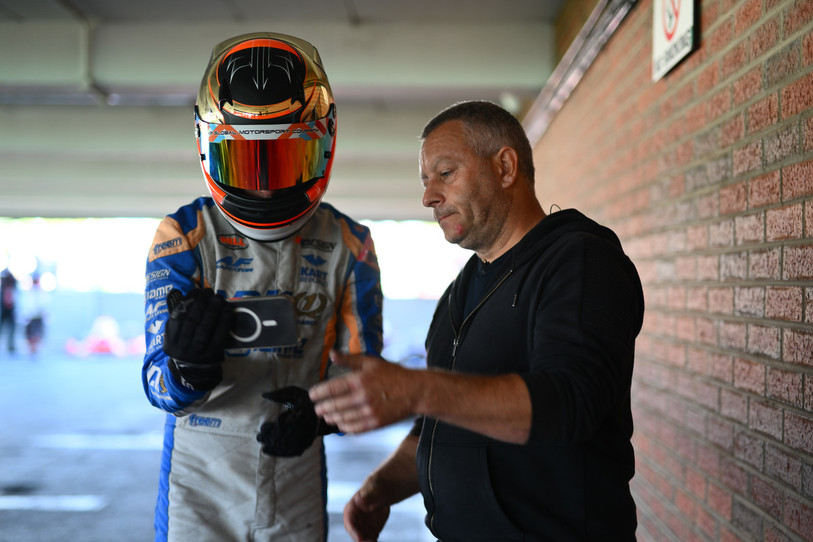 David Corbi ne cache pas les sacrifices consentis pour que son fils Matt vive de sa passion.