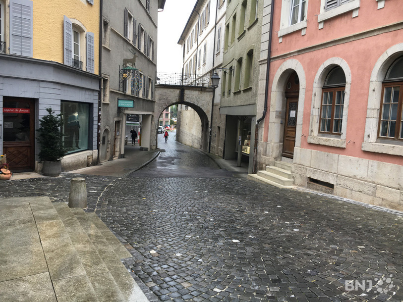 Les travaux de réaménagement de la rue du 23 juin à Porrentruy démarrent le 24 mars prochain.
