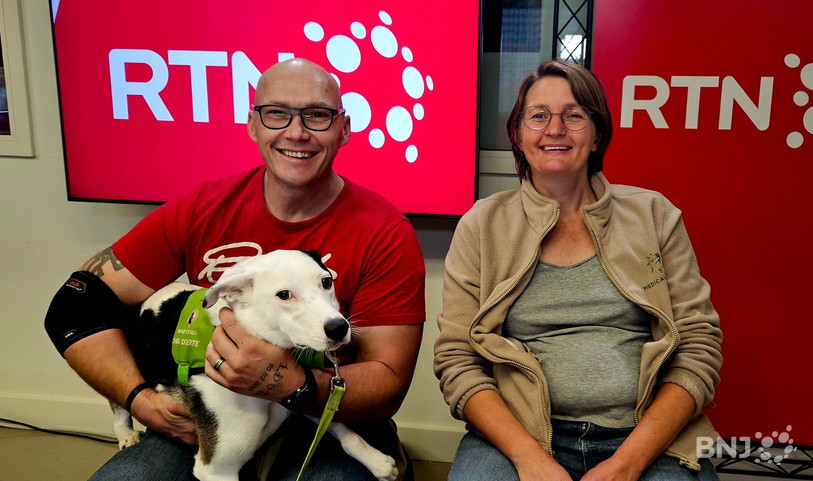 David Gerber, son chien d’alerte Chiara et Stéphanie Huguenot, co-directrice de l’association Médical Flair.