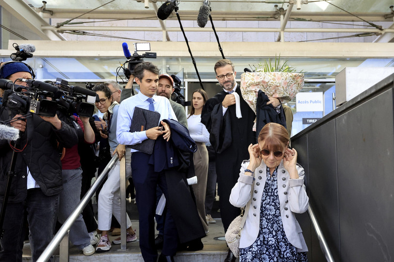 Gisèle Pélicot à la sortie du tribunal d'Avignon. (Photo: Keyston)