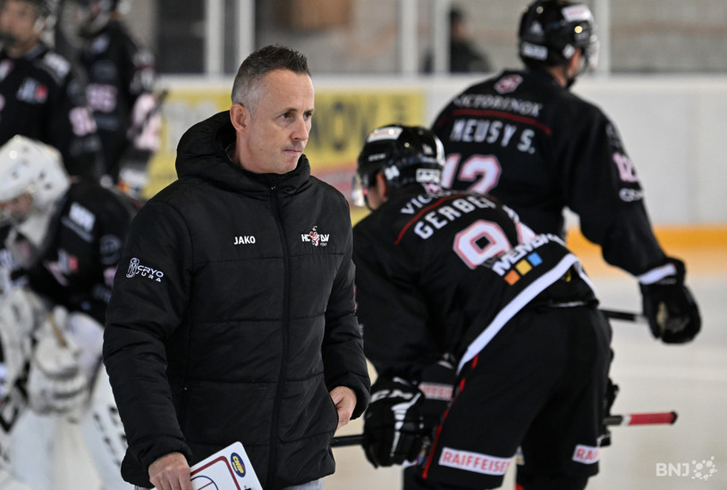 Le HC Delémont-Vallée de Gilles Voirol n'y arrive pas cette saison. (Photo : archives Georges Henz)