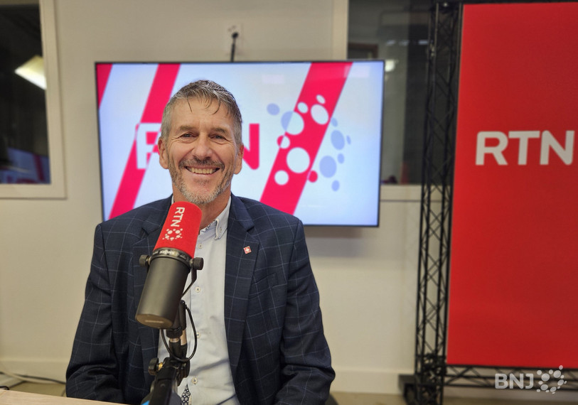 Directeur de Tourisme neuchâtelois, Yann Engel est venu présenter, dans « La Matinale », les implications du passage du papier au numérique de la « Neuchâtel Tourist Card ». 