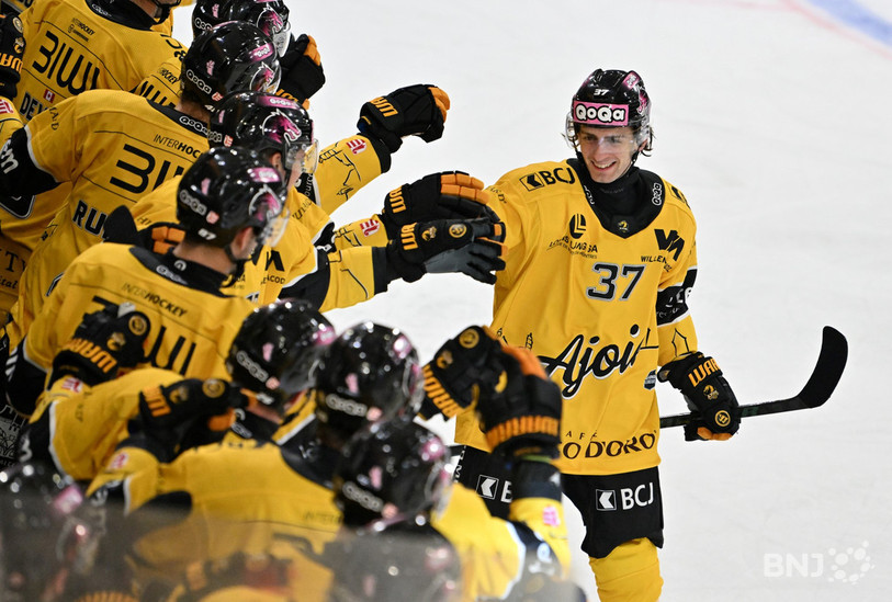 Arno Nussbaumer: un premier but sous les couleurs du HCA. (Photo: Georges Henz)