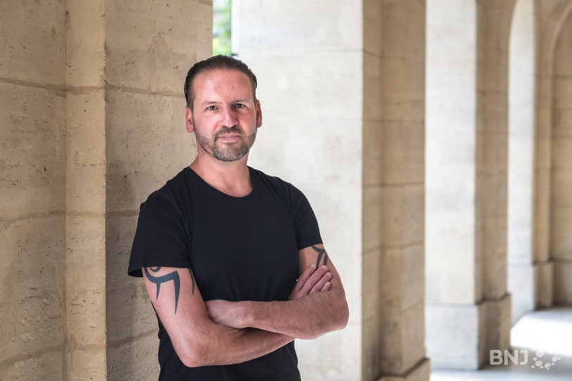 Nicolas Feuz nous parle de son nouveau polar intitulé « Les Extradées » sorti jeudi dernier.