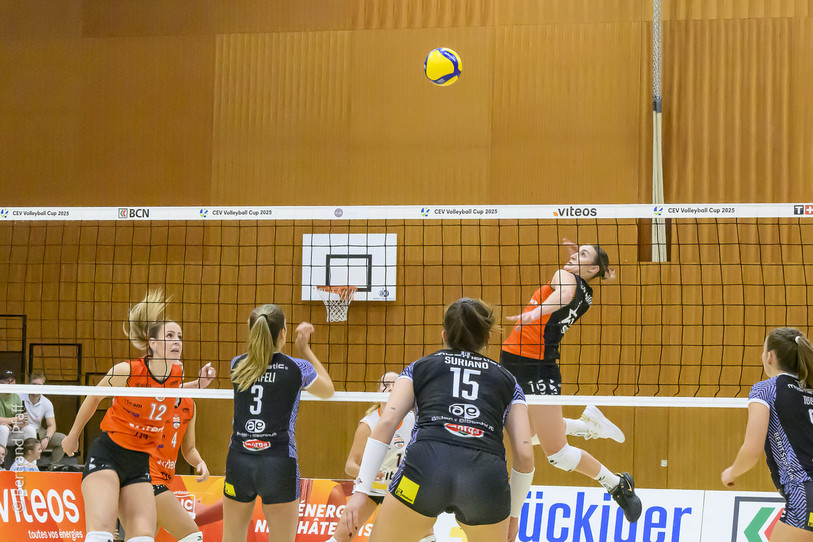 Tia Scambray espère faire parler sa puissance au filet en CEV Cup. (B. Pfaff)