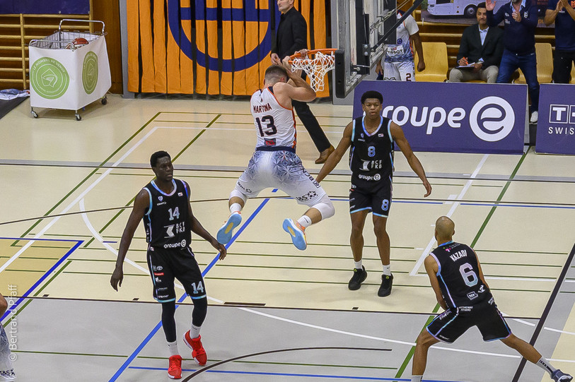 Les joueurs d'Union Neuchâtel évolueront toujours dans l'élite du basket suisse la saison prochaine. (photo : archives)