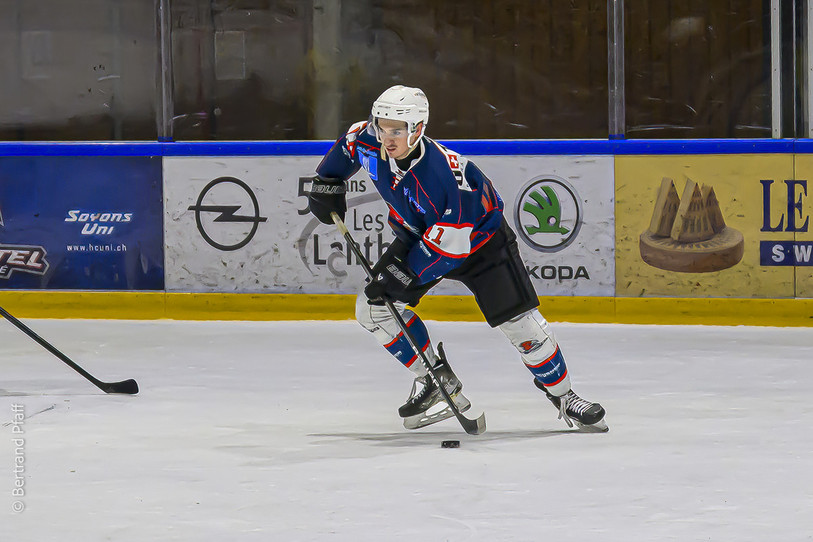 Fabio Papina a inscrit l'unique réussite du soir pour le HC Université Neuchâtel (Photo: archives Bertrand Pfaff)