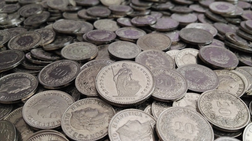 Le salaire minimum vau augmenter de 4 centimes en 2026 dans le canton de Neuchâtel. (Photo libre de droits).