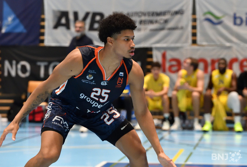 Dylan Ducommun s'affirme dans le jeu d'Union Neuchâtel cette saison. (Photo archives : Georges Henz)