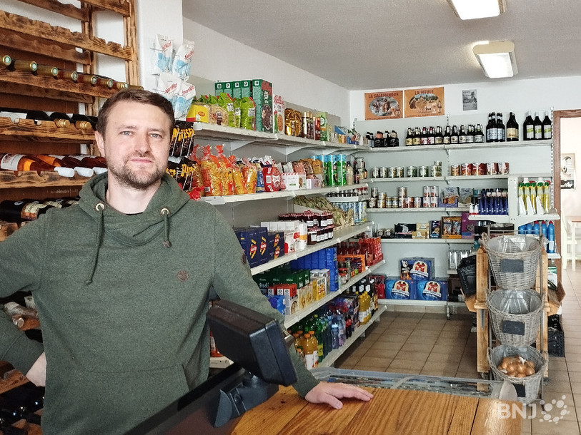 Ludovic Flament a reçu ses premiers clients ce lundi à St-Brais.