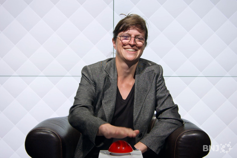 La candidate des Vert-e-s au Gouvernement jurassien, Pauline Godat, dans « Le Placard à questions ».