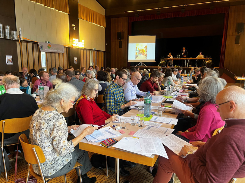 Les délégués au Synode des Églises réformées de l’arrondissement jurassien étaient réunis samedi à Péry. (Photo : Églises réformées Berne-Jura-Soleure).