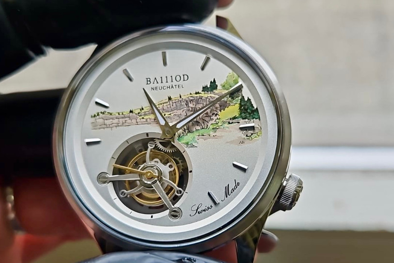Montre de l'entreprise BA111OD, fondée par Thomas Baillod, représentant le Creux du Van.