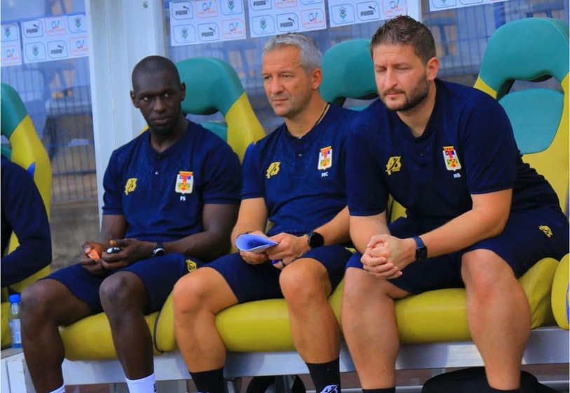 Une partie du staff de Raoul Savoy. (Photo: Raoul Savoy) 