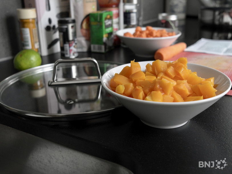 Les ingrédients du Dahl, carottes, butternut, lait de coco et citron vert…