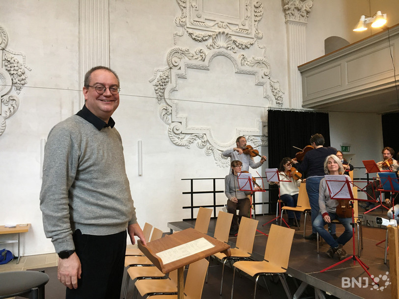Nicolas Radulescu s'apprêtait mardi après-midi à donner la première répétition pour le concert de dimanche.