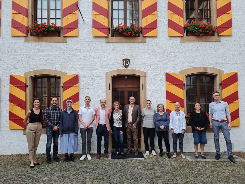 Le Conseil d'Etat et le groupe de Dialogue interreligieux du canton de Neuchâtel créent une plateforme cantonale commune. (Photo : Canton de Neuchâtel)
