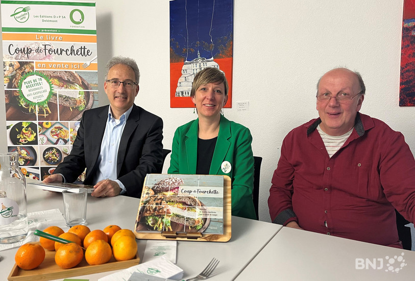 Sébastien Voisard (directeur de Democrate Media Holding), Stéphanie Mertenat Eicher (directrice de la Fondation O2) et André Trouillat (directeur de Demotec) ont présenté le livre jeudi matin.