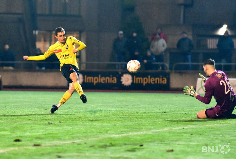 Roman Huber a ouvert le score dès la 2e minute face à Bienne. (Photo : Georges Henz).