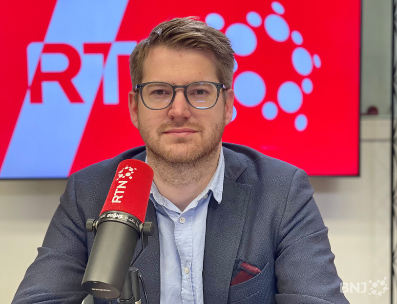 Le conseiller aux Etats socialiste Baptiste Hurni a évoqué la session parlementaire d'hiver vendredi dans la Matinale.
