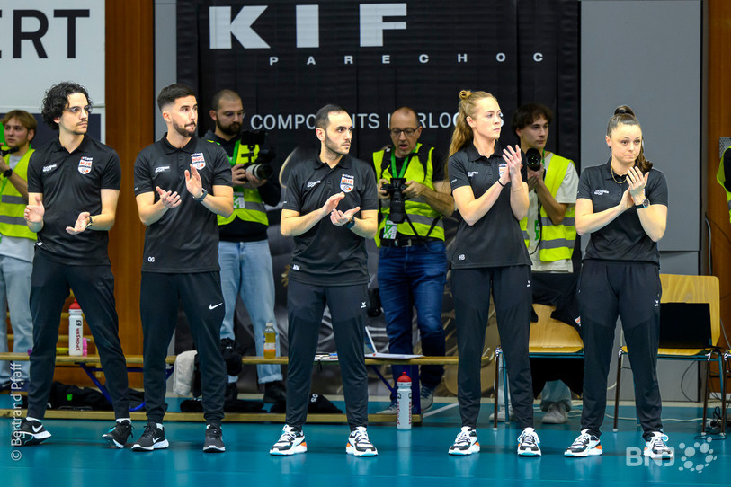 Lauren Bertolacci (à droite) et son staff savent que la victoire finale sera difficile. (Photo archives : Bertrand Pfaff)