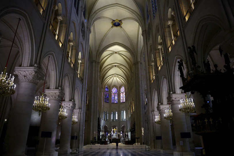 Vue intérieur de Notre-Dame de Paris après sa rénovation. (Photo : Sarah Meyssonnier).
