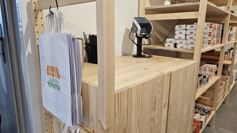 Le paiement ne se fait que par carte ou par twint afin d'éviter les vols de liquidités.&nbsp;