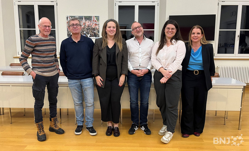 Le Bureau 2025 du Conseil de ville sera composé de Pierre-Xavier Meury (2ème scrutateur), Patrick Frein (1er scrutateur), Lucie Üncücan-Daucourt (secrétaire), Michel Rion (président), Pauline Rais (1re vice-présidente) et Noémie Chiffelle Lachat (2ème vice-présidente).