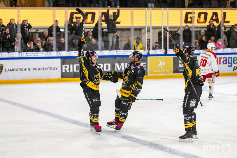 Anttoni Honka vient de marquer un but qui découle d'une action sensationnelle à 5 contre 4. (Photo : Jonathan Vallat)