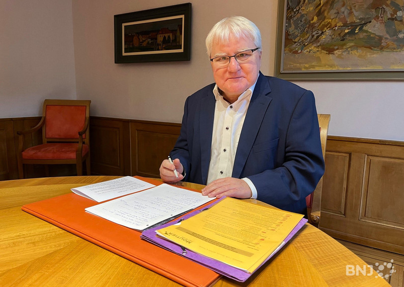 Le maire de Moutier Marcel Winistoerfer va vivre une année 2025 spéciale. Dans un an exactement, la ville entrera dans le canton du Jura.