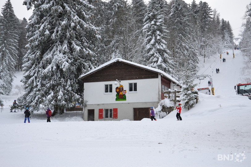 Le téléski des Breuleux ainsi que celui des Genevez ont connu des conditions exceptionnelles pour les vacances de Noël et de Nouvel-An (photo: archives.