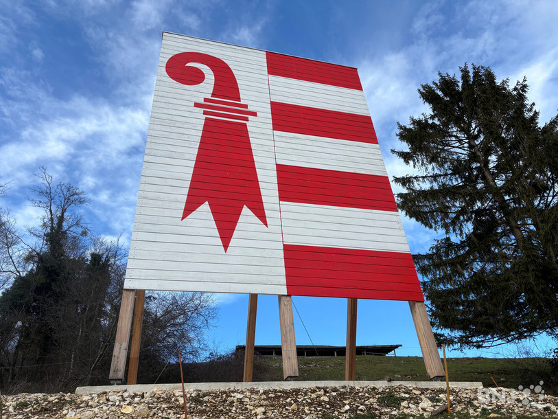 Le drapeau jurassien a été rénové l'an dernier.