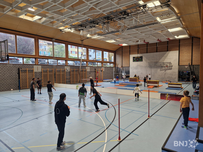 Le manque de salles de sport se fait ressentir dans la Commune de Neuchâtel. Ici, celle de Corcelles. (Photo d'archives)