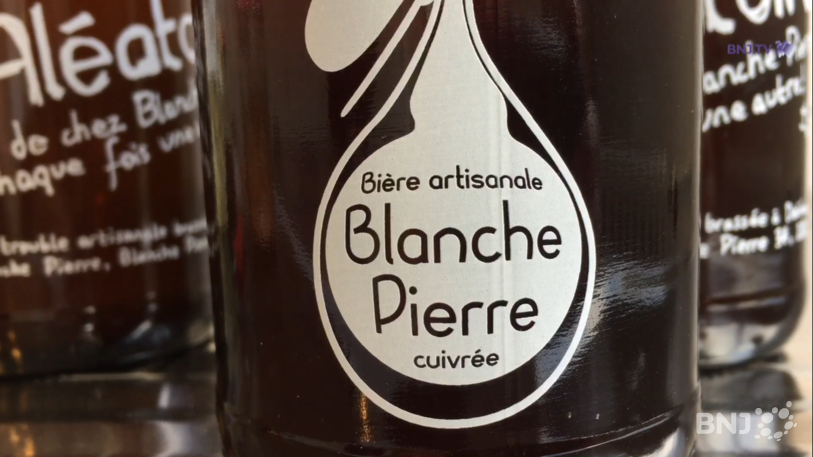 Blanche pierre