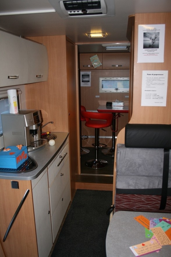 A l'intérieur du Rencar