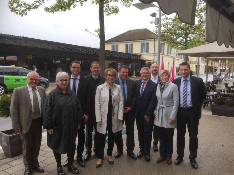 De gauche à droite : Patrick Chapuis, Françoise Collarin, Martial Courtet, David Eray, Nathalie Barthoulot, Damien Chappuis, Charles Juillard, Jean-Christophe Kübler, Murielle Macchi-Berdat et Jacques Gerber. 