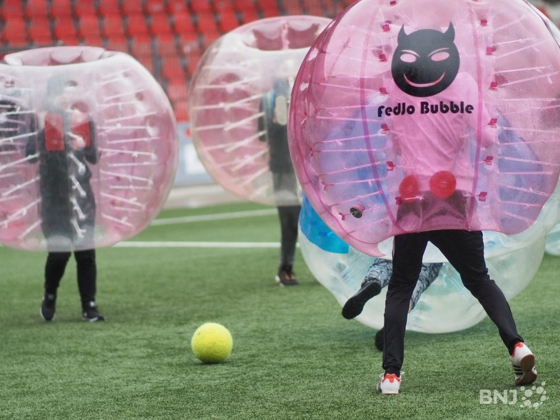 bubble football 