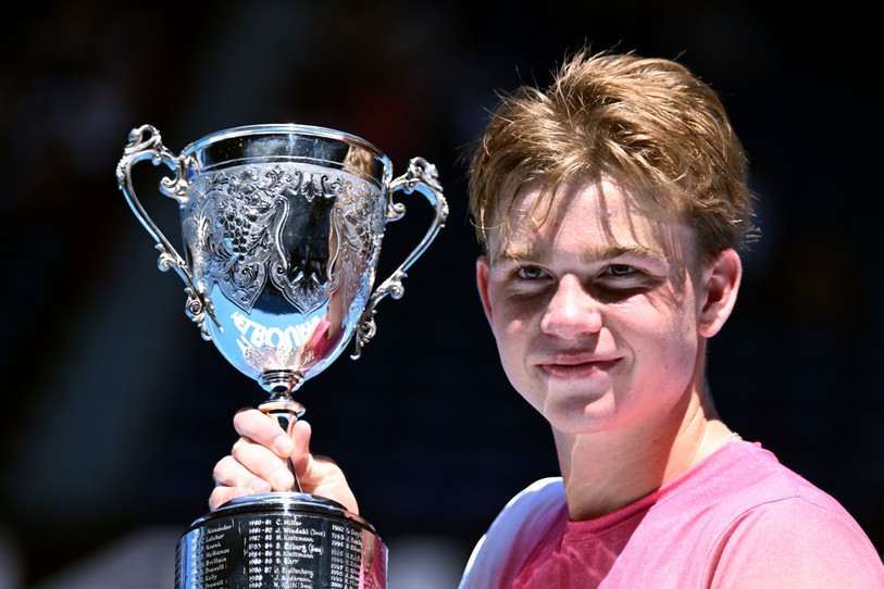 Henry Bernet représente l'avenir du tennis suisse. (Photo : EPA\James Ross.)