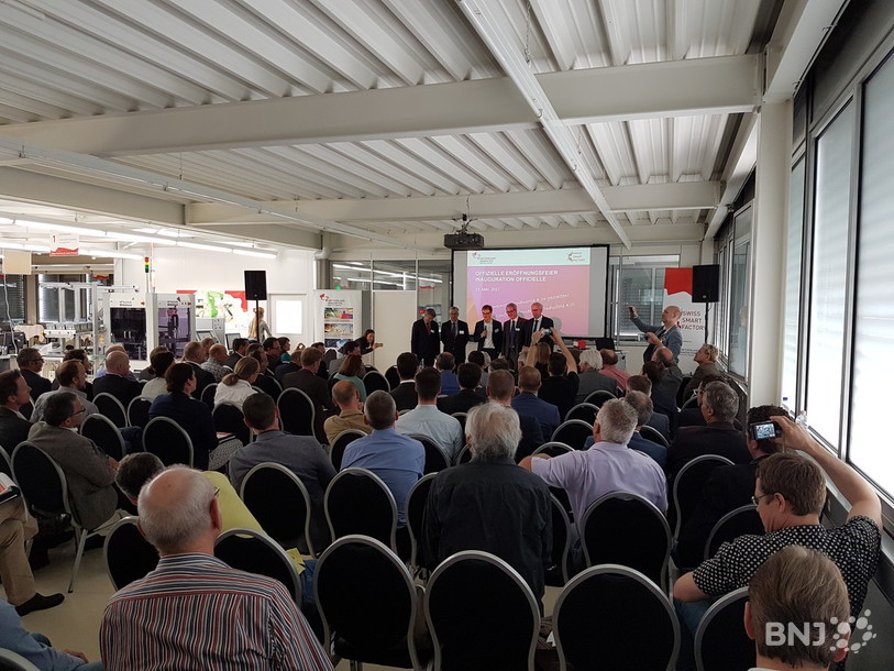De nombreux invités ont assisté à l'inauguration de la Swiss smart factory mardi