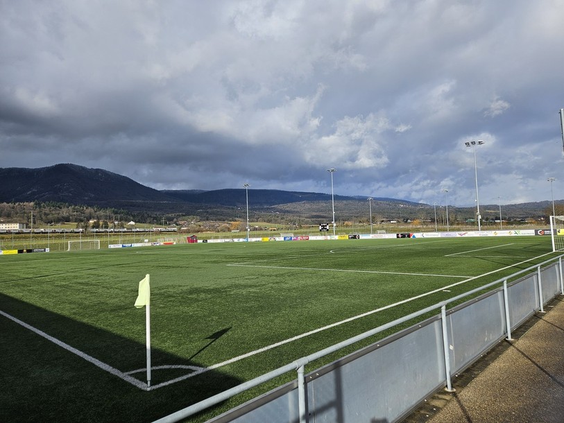 Le terrain des Buchilles à Boudry n'accueillera pas son traditionnel tournoi de juniors ce week-end. (photo d'archives)